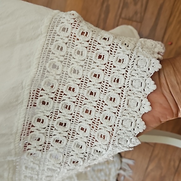 Seaspice Resort Wear White Off the Shoulder Crochet Hem Dress - Picture 8 of 9